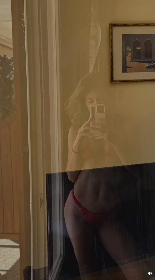 Κλέλια Ανδριολάτου: Η νέα φωτό με μαγιό που προκάλεσε «χαμό» στο Instagram!