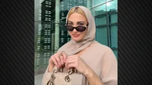 Ιωάννα Τούνη: Μου αξίζει να πάω μία φορά ταξίδι στη ζωή μου χωρίς να πληρώνω εγώ, λέει από τη Σαουδική Αραβία