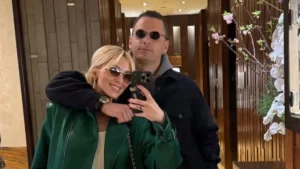 Κατερίνα Καινούργιου – Παναγιώτης Κουτσουμπής: Φωτογραφίες από το στιλάτο σπίτι τους στο Κολωνάκι