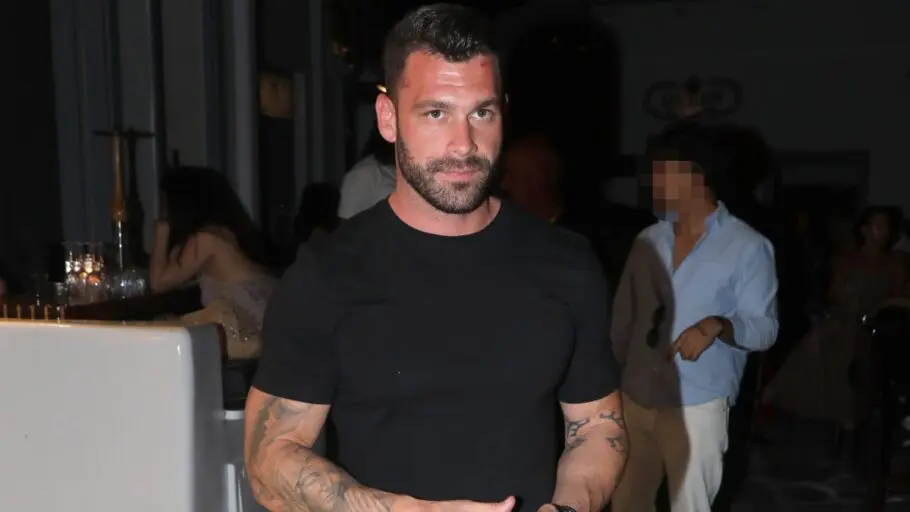 Στάθης Σχίζας: Ερωτευμένος με πασίγνωστη καλλονή – Θεωρείται από τις πιο όμορφες Ελληνίδες