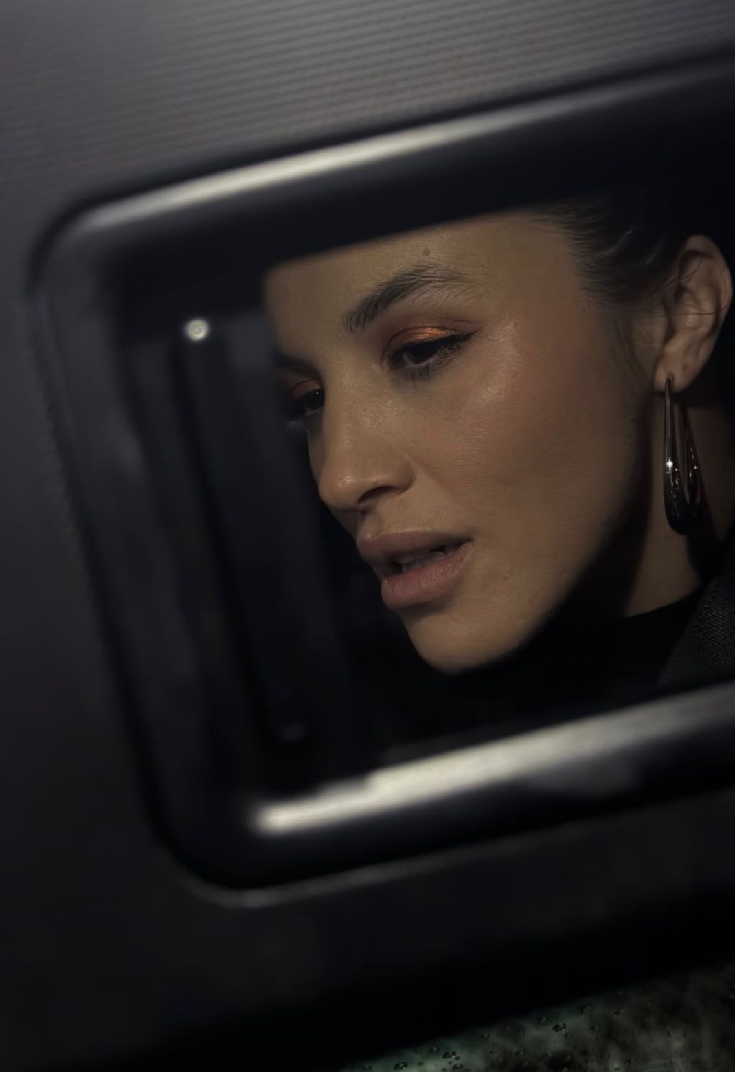 Η μεγάλη αλλαγή της Κάλιας Ελευθερίου: Δείτε το νέο της haircut (Βίντεο)