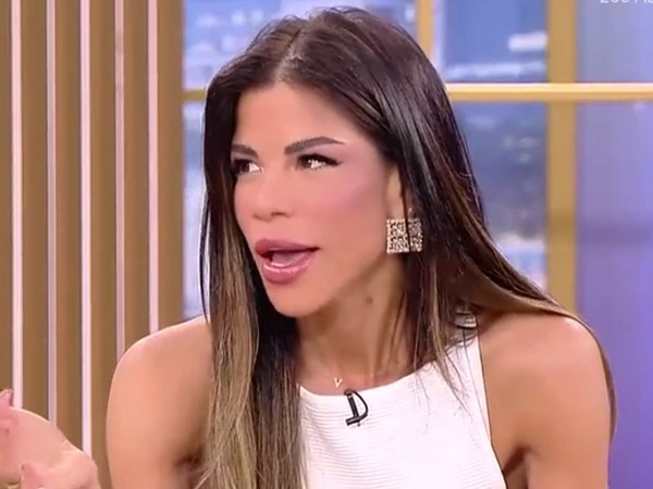 Καραβοκύρη: «Αυτοϊκανοποιούνταν μέσα στο ταξί ο οδηγός» – Η αποκάλυψη ότι έχει δεχθεί σεξουαλική παρενόχληση