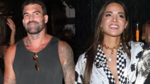 Αλεξάνδρου: Το γιγάντιο φίδι του τυλίχτηκε στο σώμα της Ελληνίδου – Η αντίδρασή της (Βίντεο)