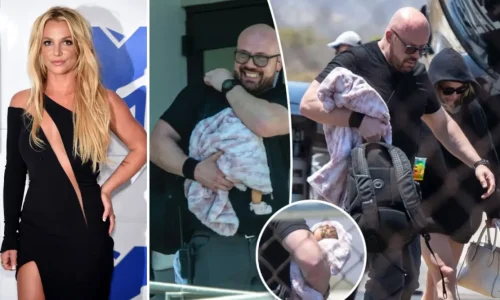 Μπρίτνεϊ Σπίαρς: Πήγε διακοπές με μία κούκλα – Προβληματισμός για τη συμπεριφορά της