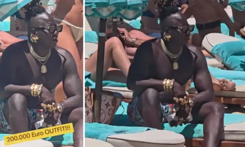 Ο viral τουρίστας με τα 1.024 καράτια στη Μύκονο – Τα σχόλια πήραν “φωτιά” στο ΤικΤοκ για τον “Πρίγκιπα της Ζαμούντα” (Βίντεο)