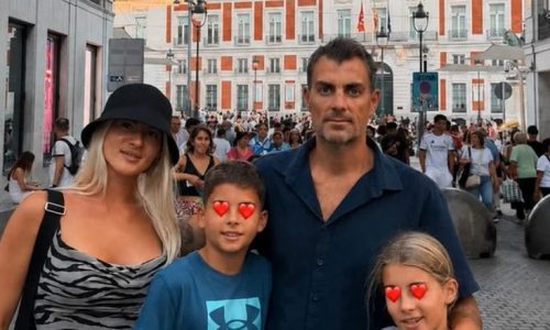 Στέλιος Χανταμπάκης: Οικογενειακή βόλτα στη Μαδρίτη με τα παιδιά