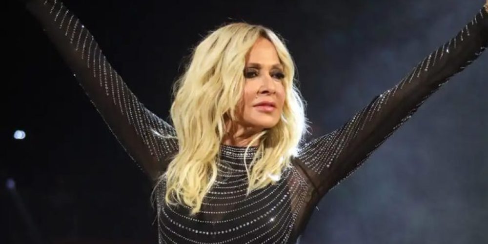 Άννα Βίσση: Η εντυπωσιακή αλλαγή με κοντό αγορέ κούρεμα