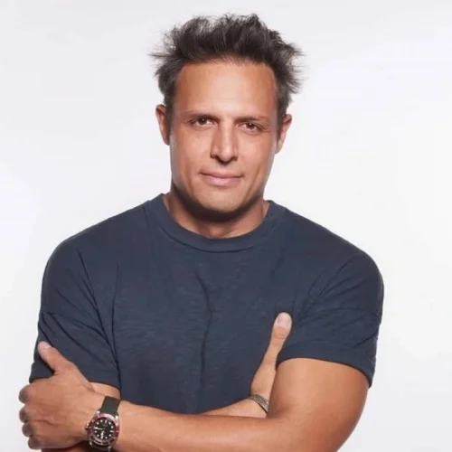 Πούμπουρας-Η πρώτη ανάρτηση μετά την απόπειρα διάρρηξης: «Θέλω να απέχω από αυτή την τηλεόραση»