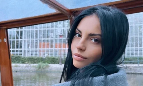 Δήμητρα Αλεξανδράκη: «Δεν με νοιάζει ο τζίρος των influencer, εγώ είμαι επαγγελματίας»