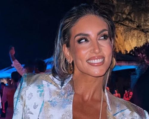 Ξέσπασε η Αθηνά Οικονομάκου: «Να τολμήσει να πει μπροστά μου, αυτά που λέει κρυμμένη πίσω από ένα πληκτρολόγιο»