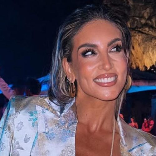 Ξέσπασε η Αθηνά Οικονομάκου: «Να τολμήσει να πει μπροστά μου, αυτά που λέει κρυμμένη πίσω από ένα πληκτρολόγιο»