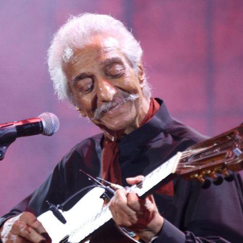 Κώστας Χατζής: «Η ελληνική πολιτεία παραμέλησε τους Ρομά!»