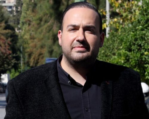 Ρετρό: Δείτε τον Μαυρίκιο Μαυρικίου στην πρώτη του τηλεοπτική εμφάνιση σε ηλικία μόλις 15 ετών (Βίντεο)