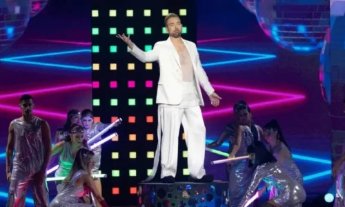 Νίκος Κοκλώνης: Ξεκίνησαν οι προετοιμασίες για το J2US – Δείτε εικόνες από τα backstage