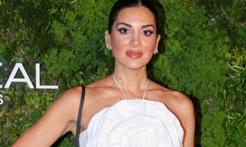 Σταματίνα Τσιμτσιλή: «Λιώνει» στην αγκαλιά του 7χρονου γιου της