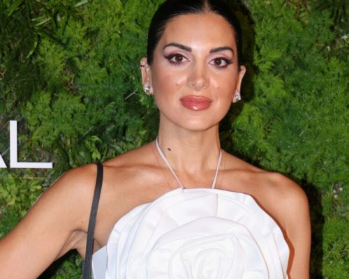 Σταματίνα Τσιμτσιλή: «Λιώνει» στην αγκαλιά του 7χρονου γιου της