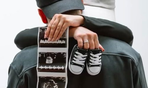 Κύπρια δημοσιογράφος περιμένει το πρώτο της παιδί ! Δείτε την ανακοίνωση