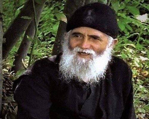 Άγιος Παΐσιος: Η Συγκλονιστική Προφητεία για τον Τρίτο Παγκόσμιο Πόλεμο και η Λύτρωση της Κύπρου