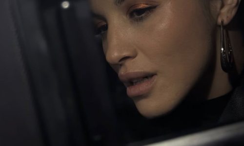 Η μεγάλη αλλαγή της Κάλιας Ελευθερίου: Δείτε το νέο της haircut (Βίντεο)