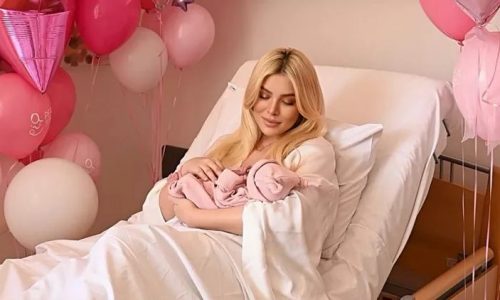 Καινούργιου: Μας έδωσε μια μικρή γεύση από την γκαρνταρόμπα της μικρής Ξένιας (Δείτε Φωτογραφίες)
