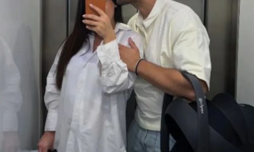 Η Μαριαλένα Ρουμελιώτη πήρε εξιτήριο από το μαιευτήριο: Φύγαμε δύο και γυρνάμε τρεις, γράφει ο Σάκης Κατσούλης (Δείτε φωτό)