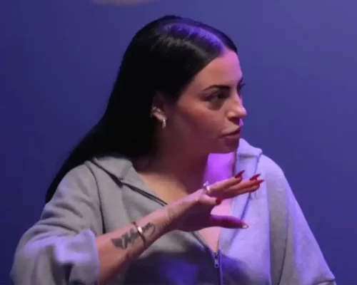 Δήμητρα Αλεξανδράκη: «Έχω κάνει κάτι με τον Σπαλιάρα χωρίς να το ξέρετε, είχε κρυφές χάρες και υπέκυψα»