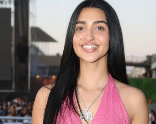 Η Αναστασία απαντά στο φλερτ με… δεκαπλάσιο ενδιαφέρον: “Μου δίνουν συνέχεια το τηλέφωνό τους”