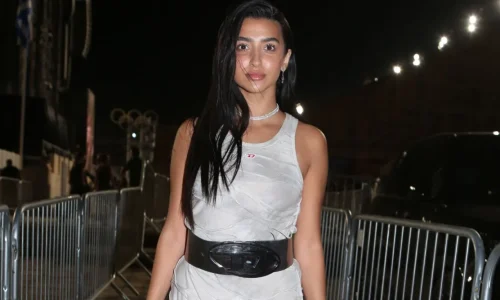 Ατάκα- φωτιά για την Αναστασία: Θα μπορούσε να βγάλει έναν δίσκο με τίτλο “Από την Πόλη έρχομαι και στην κορφή κανέλα”, τα τραγούδια που λέει είναι ό,τι να ‘ναι