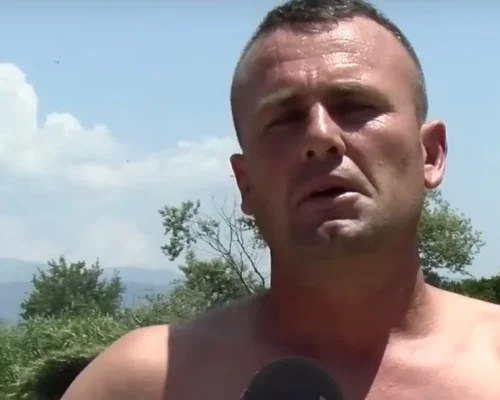 Άραχθος: Έβαλε τα κλάματα ο ήρωας που έσωσε τα δύο παιδιά -«Ήταν πολύ βαθιά -Είμαι ξένος, σκέφτομαι τα παιδιά μου»