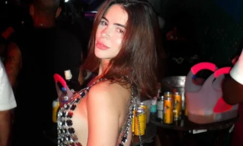 Ροζ σκάνδαλο! Ο πρόεδρος πήγε μαζί με την ερωμένη και τη σύζυγο στην Εθνική