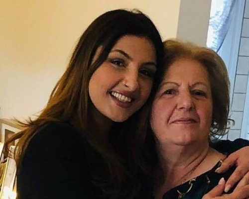 Έλενα Παπαρίζου: Το ταξίδι που ανυπομονεί να κάνει παρέα με τη μητέρα της, Φρόσω