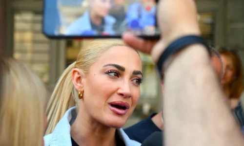 Ιωάννα Τούνη: “Η πιο κρίσιμη μέρα είναι η 27η Μαρτίου γιατί προβάλλεται το επίμαχο βίντεο” – Η αποκάλυψη του Μιχάλη Δημητρακόπουλου για τη δίκη (Βίντεο)