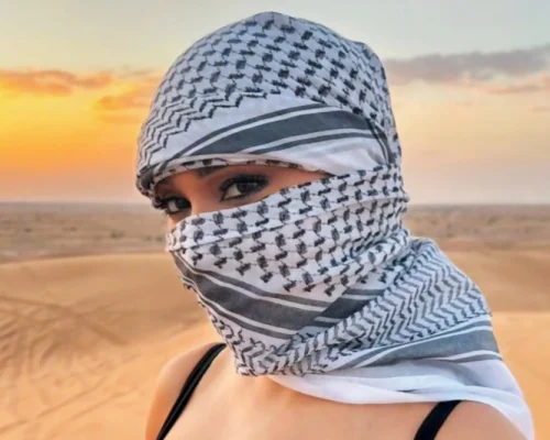 Τα καυτά μυστικά του Εμιράτου: Ελληνίδες καλλονές “εξαφανίζονται” μετά τον θόρυβο