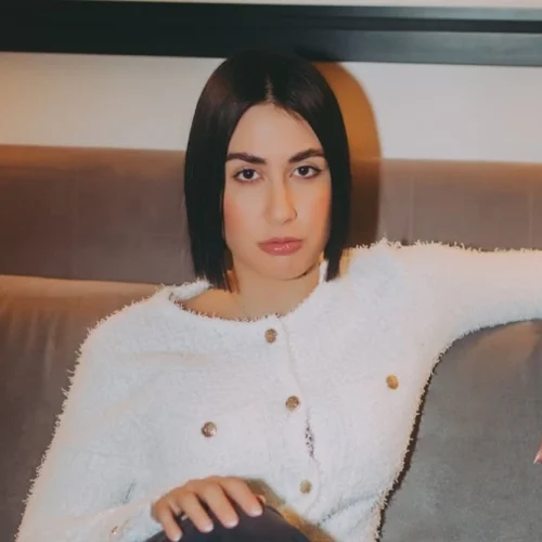 Έλενα Κρεμλίδου: Μηνύει τον αστυνομικό για την διαρροή των φωτογραφιών της – Το ποσό που ζητάει