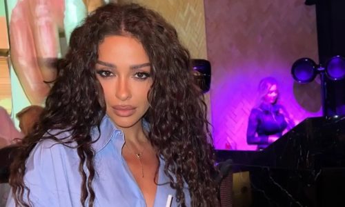 Πλάκα κάνεις: Η Ελένη Φουρέιρα συνάντησε σωσία της – Μοιάζουν σαν δύο σταγόνες νερό