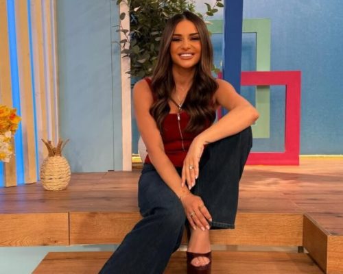 Ελένη Τσολάκη: Η συγκινητική φωτογραφία με τη νεογέννητη κορούλα της από το μαιευτήριο