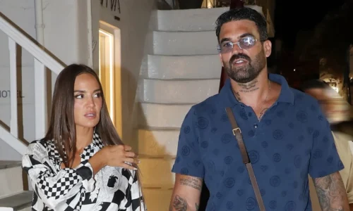 Ρία Ελληνίδου: Η βόλτα με τον Δημήτρη Αλεξάνδρου στη Μύκονο, δείτε φωτογραφίες