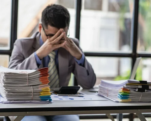 Στην Κύπρο τα υψηλότερα επίπεδα burnout εργαζομένων – Τι δείχνει έρευνα