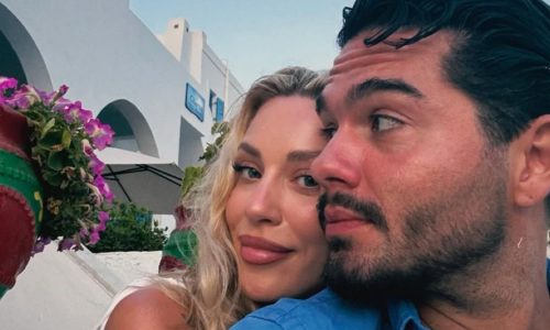 Γαρυφαλλιά Καληφώνη – Η μοναδική εικόνα με τον Χρήστο Μάστορα στην αγκαλιά της