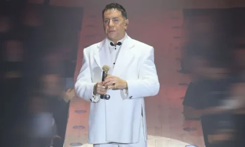 Γιώργος Μαζωνάκης: Το απρόοπτο περιστατικό στο μαγαζί που εμφανίζεται – Τι συνέβη (Βίντεο)