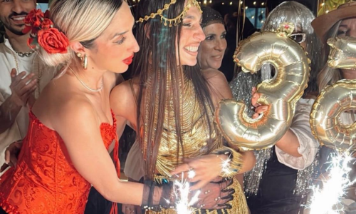 Το party της χρονιάς: Η Θέλξια-Βαλέρια Φραγκούδη «τερμάτισε» τα υπερπαραγωγή γενέθλια με άρωμα Καρναβαλιού! (Δείτε φωτογραφίες)