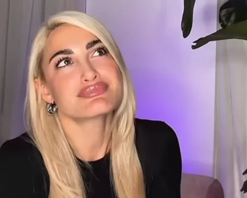 Η Ιωάννα Τούνη λίγες ημέρες πριν τη δίκη για το revenge pron: “Νιώθω κενή και στρεσαρισμένη” – Το μήνυμα για την μητέρα της (Εικόνα)