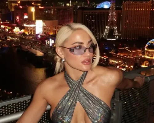 Τούνη: Ο μυστικός προορισμός που ταξίδεψε με τον σύντροφό της – Room tour από το πολυτελές ξενοδοχείο