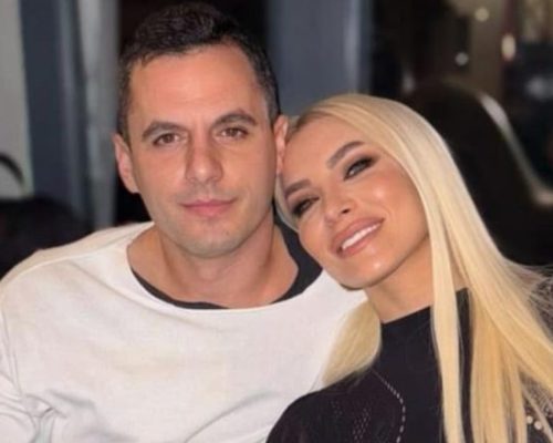 Κατερίνα Καινούργιου – Παναγιώτης Κουτσουμπής: Τα νυχτοπερπατήματα του ζευγαριού στην Πάρο