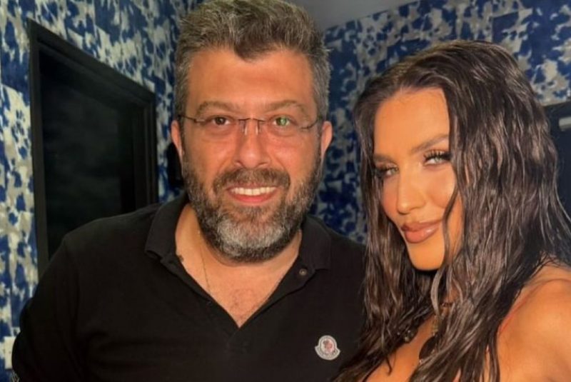 Ιουλία Καλλιμάνη – Μιχάλης Τουρατζίδης: Αυτή είναι η μπομπονιέρα του γάμου τους (Φωτογραφία)