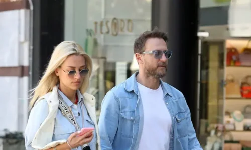 Καραφώτης: Βόλτα με τη νεογέννητη κόρη του – Το τρυφερό μήνυμά του (Φωτογραφία)