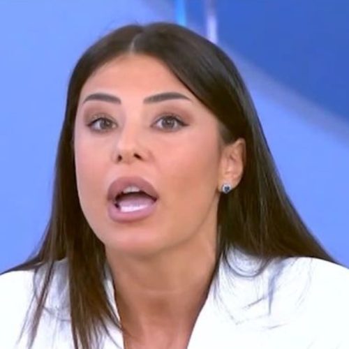 Αφροδίτη Λατινοπούλου: Έξαλλη στο Action Τώρα – «Γύφτοι είναι, έτσι τους γνωρίζει όλος ο κόσμος!»