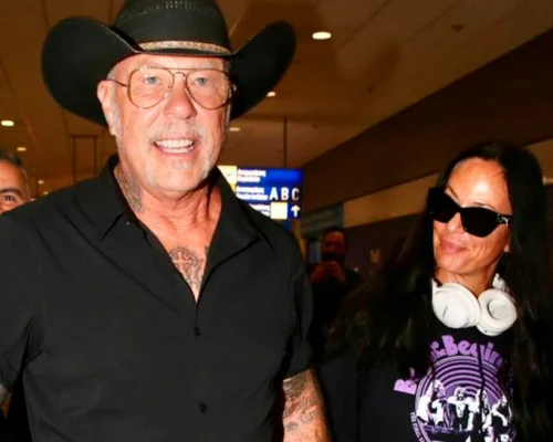 Ο frontman των Metallica Τζέιμς Χέτφιλντ χέρι χέρι με την αρραβωνιαστικιά του στο Ελευθέριος Βενιζέλος
