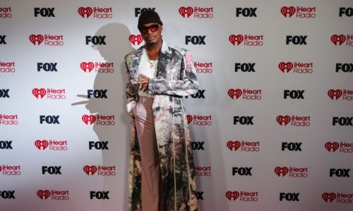 Ne-Yo: Εμφανίστηκε με τις τρεις συντρόφους του στο Παρίσι – «Είμαστε οικογένεια»