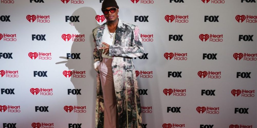 Ne-Yo: Εμφανίστηκε με τις τρεις συντρόφους του στο Παρίσι – «Είμαστε οικογένεια»